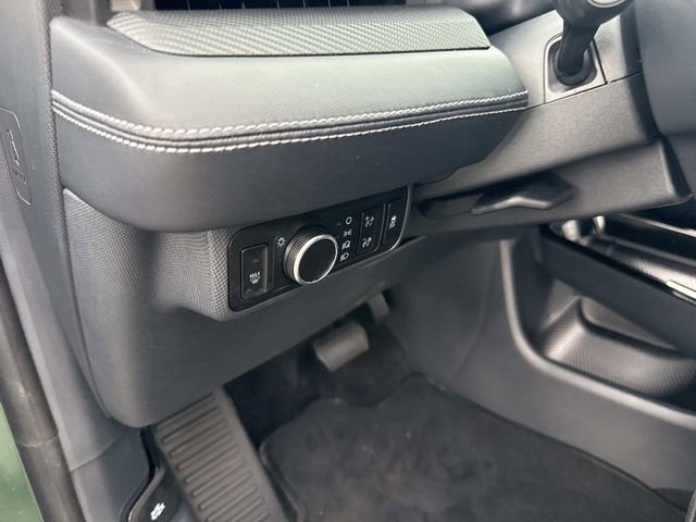 Used 2025 Ford Mustang Mach-E Premium image 27