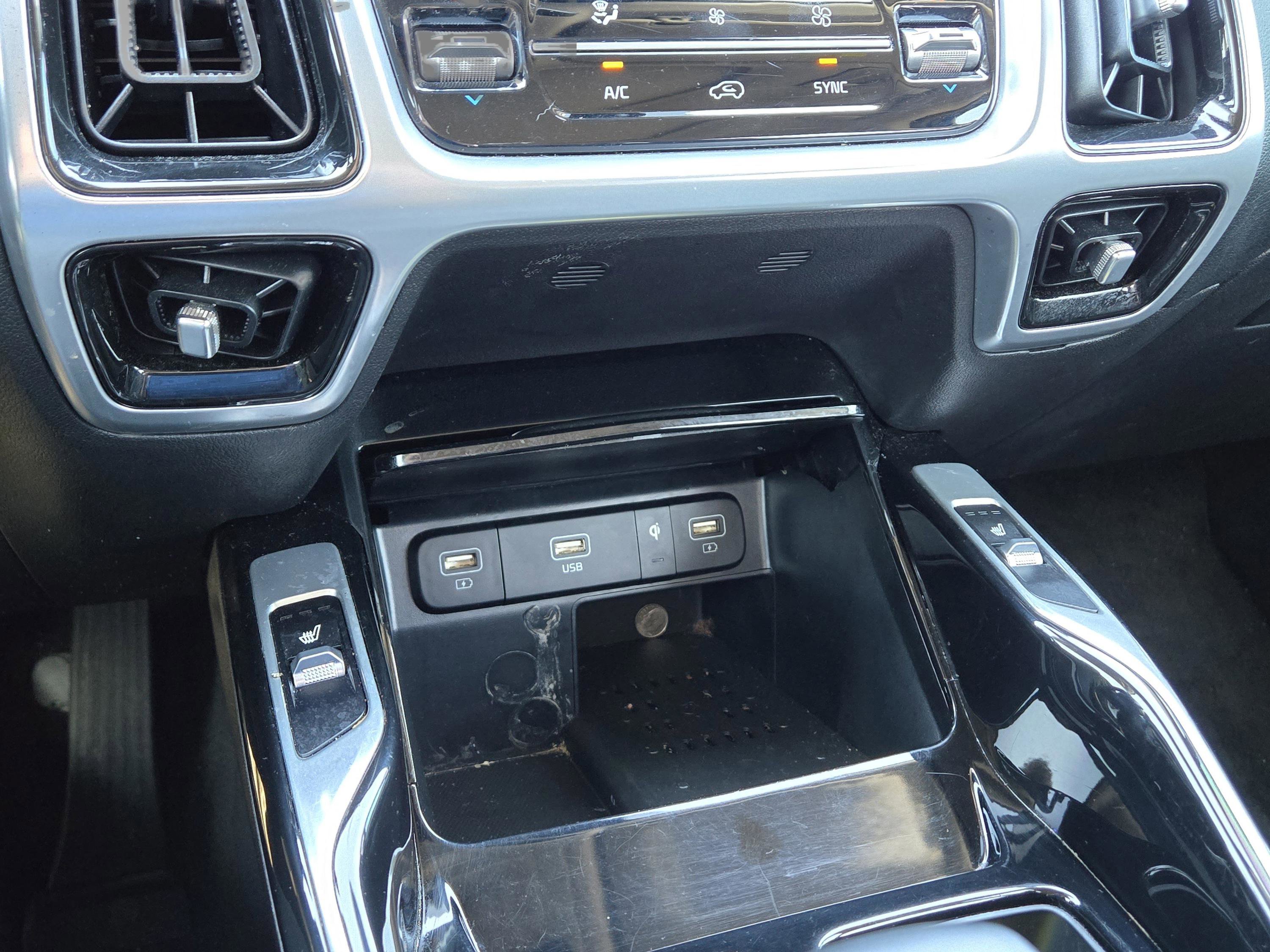 Used 2022 Kia Sorento SX image 24