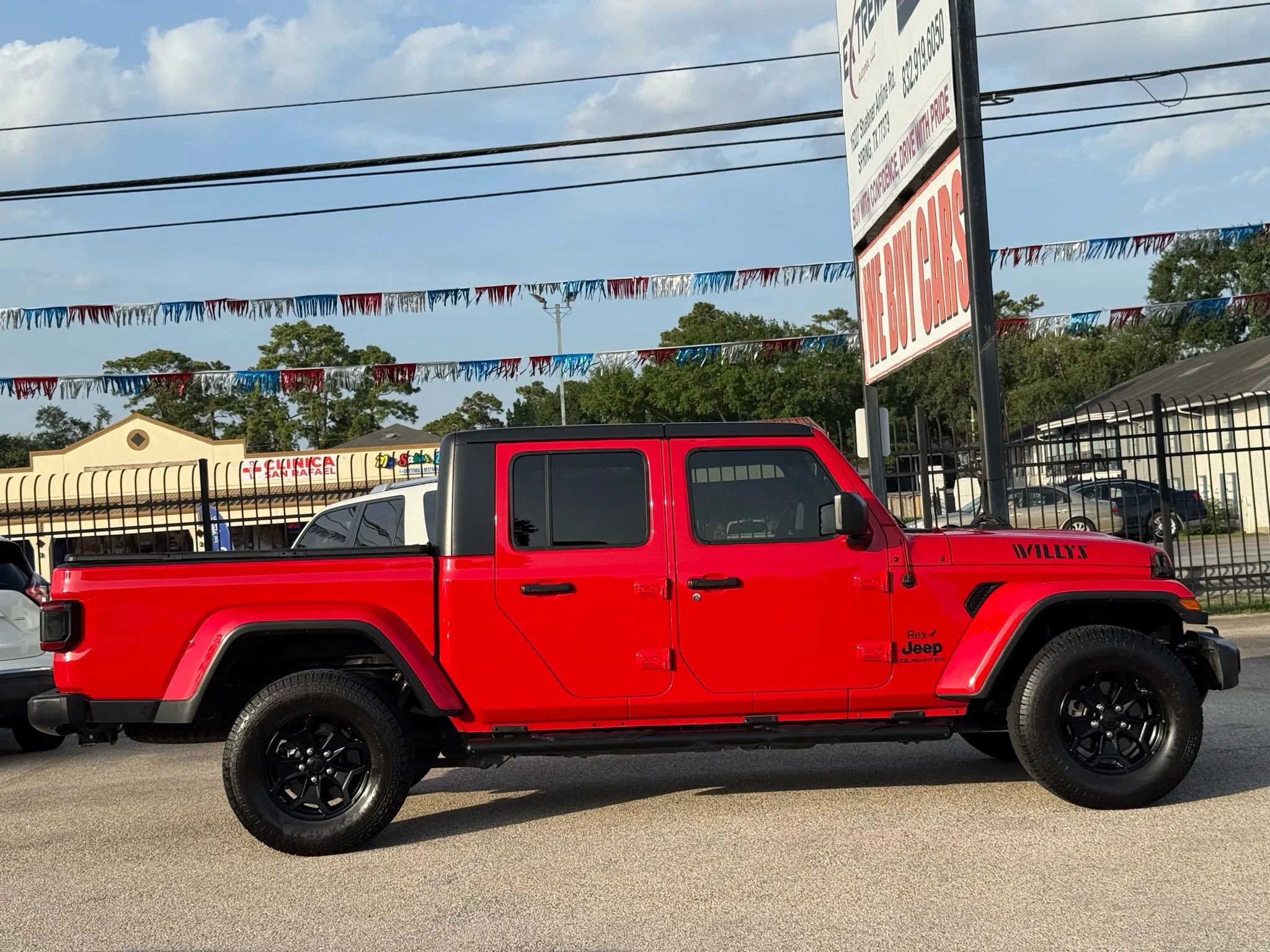 Used 2021 Jeep Gladiator Sport image 11