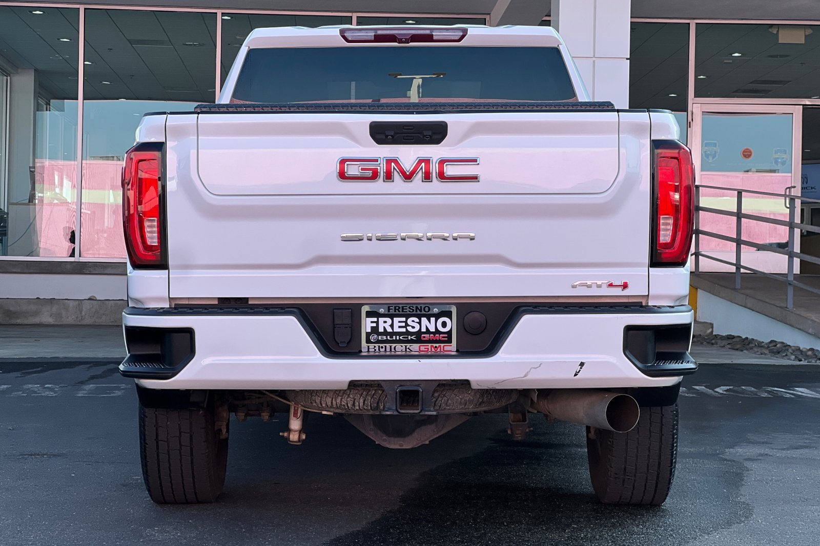 Used 2021 GMC Sierra 2500 AT4 w/ Gooseneck/5TH Wheel Package image 5