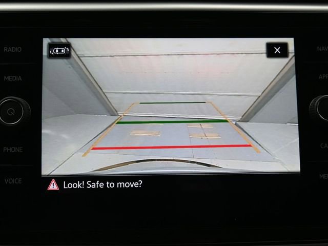 Used 2022 Volkswagen Atlas Cross Sport SEL Premium R-Line image 24