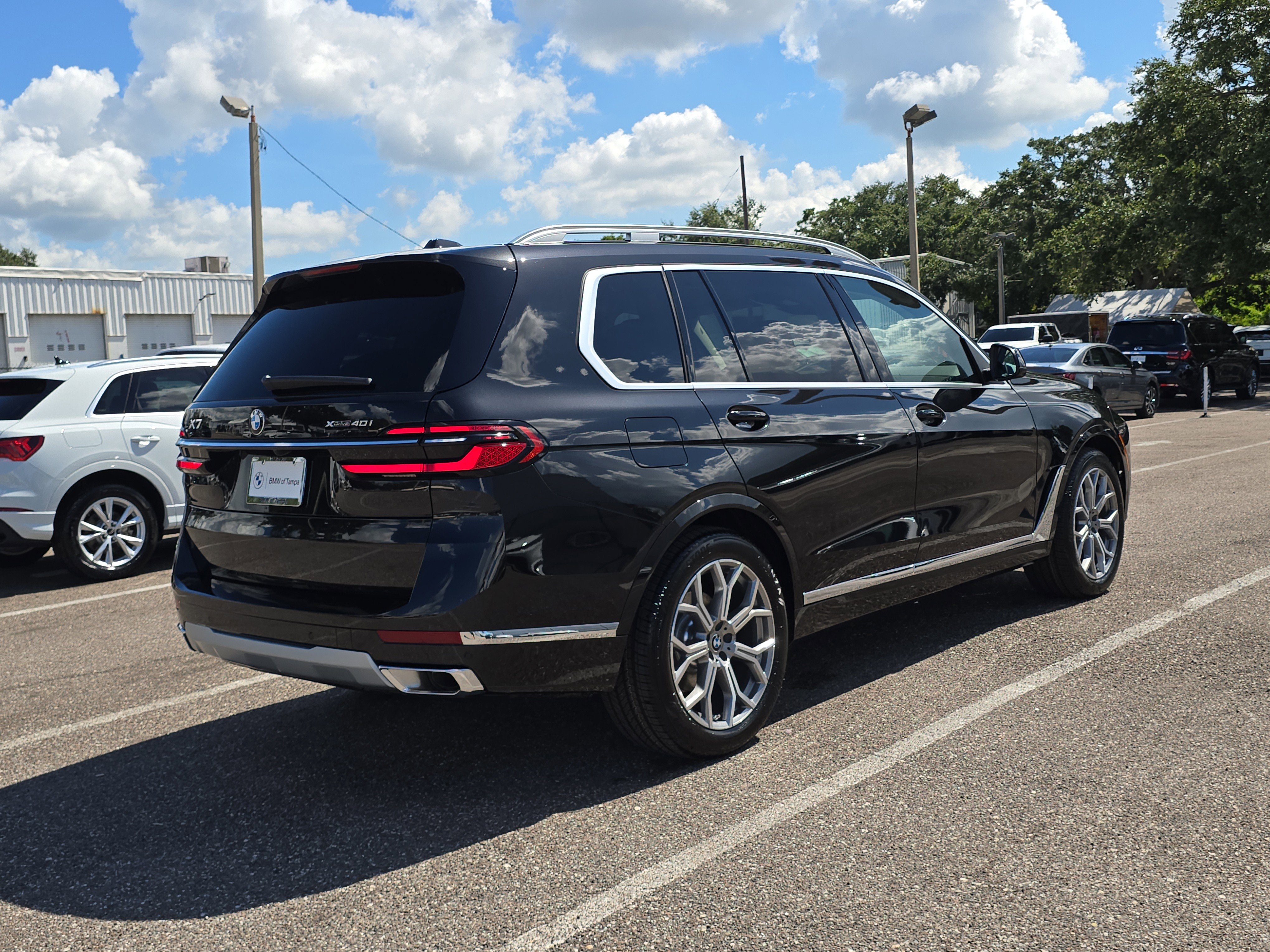 New 2026 BMW X7 xDrive40i image 5