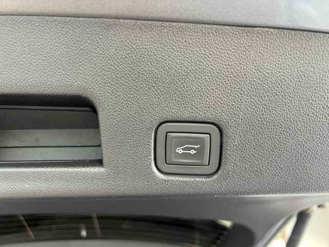 Used 2026 GMC Acadia Elevation w/ Black Edition AWD/4WD image 37