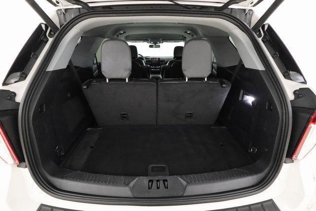 Used 2022 Ford Explorer Limited w/ Equipment Group 301A image 22