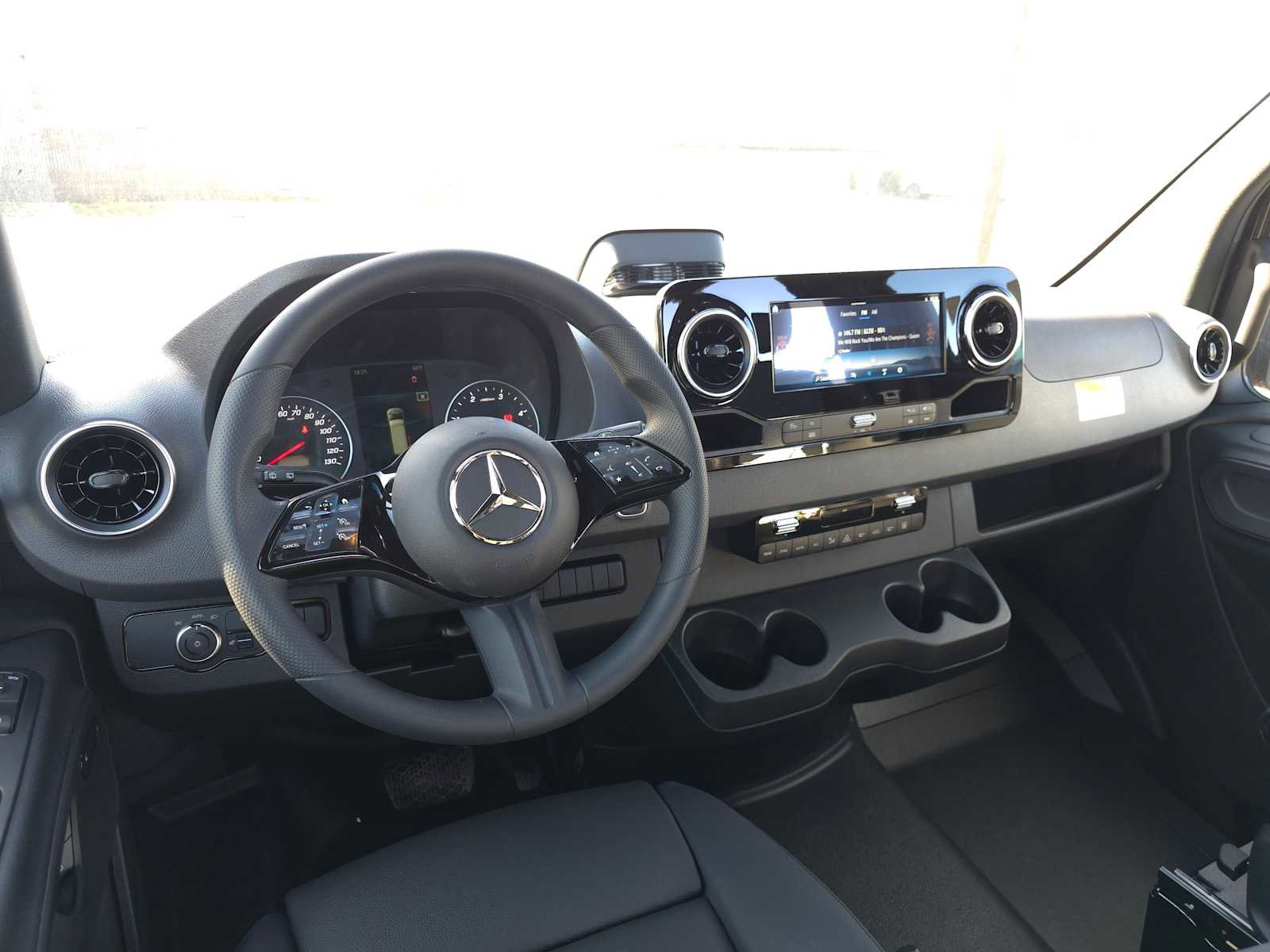 New 2025 Mercedes-Benz Sprinter 2500 image 16