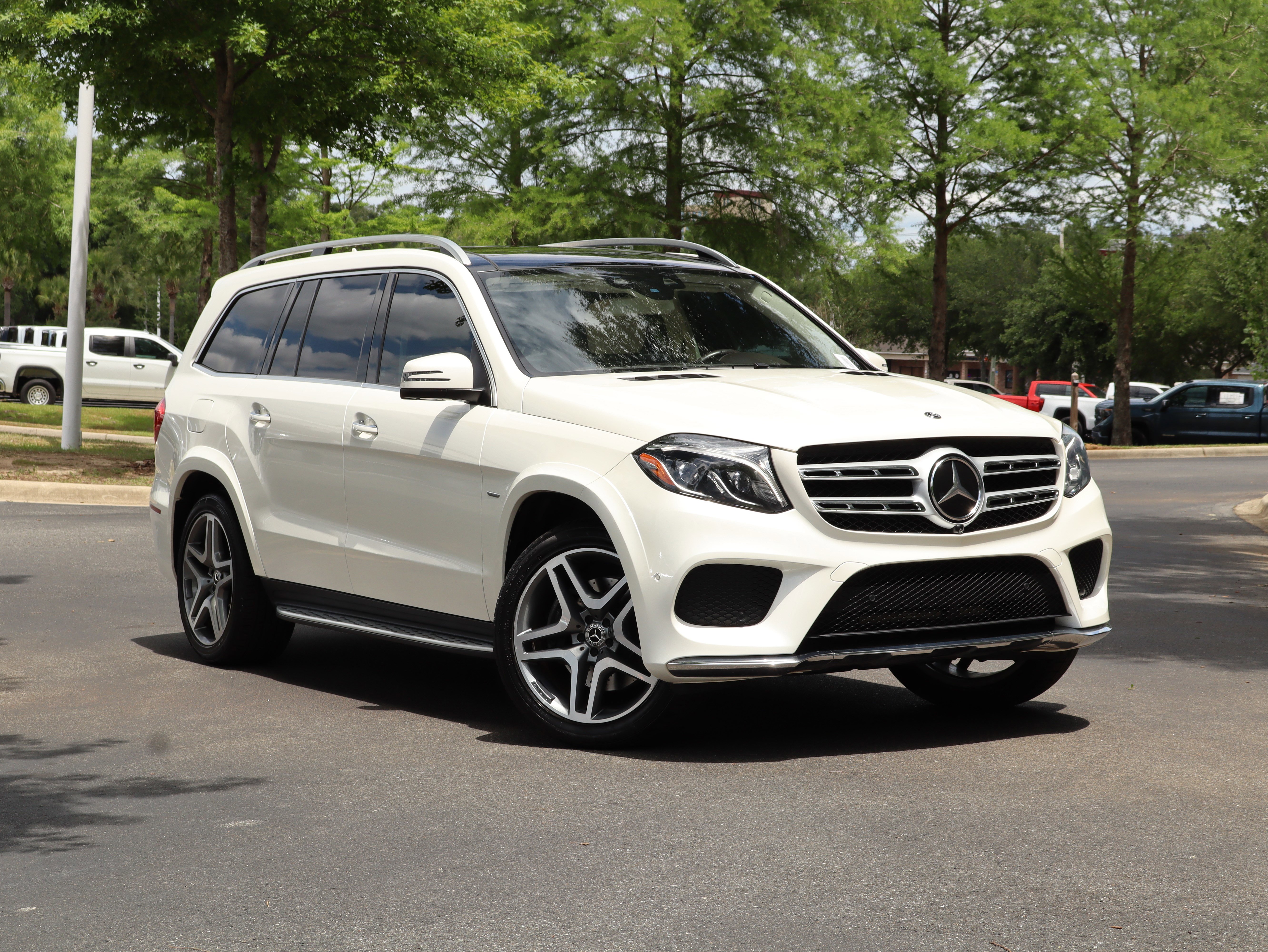 Used 2018 Mercedes-Benz GLS 550 4MATIC video 2