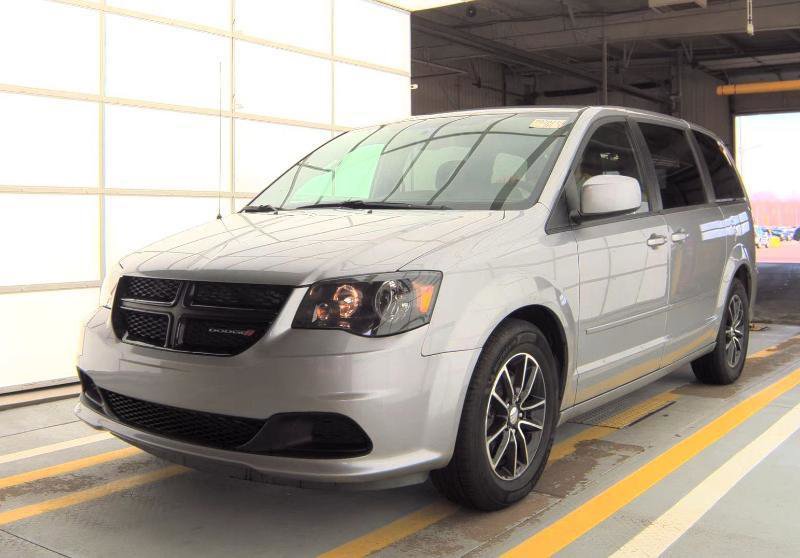 Used 2017 Dodge Grand Caravan SE FWD image 7