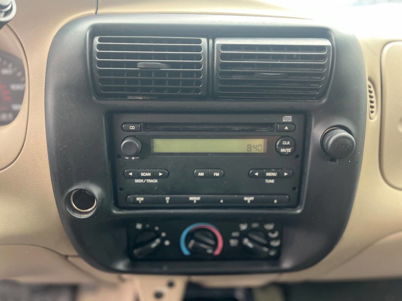 Used 2005 Ford Ranger XLT image 13