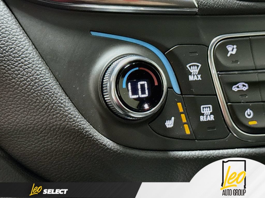 Used 2024 Chevrolet Equinox LT FWD image 22