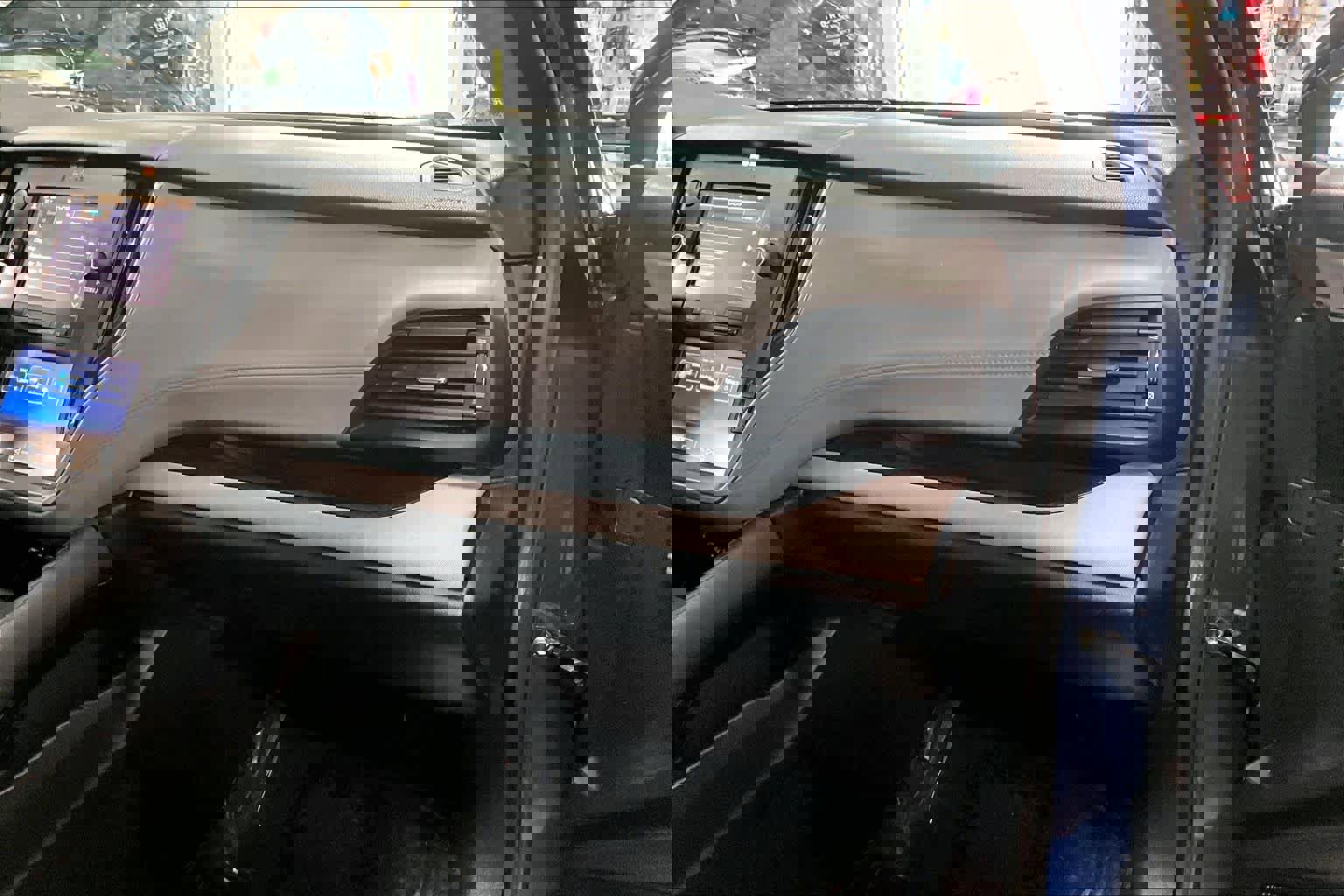 Used 2020 Subaru Legacy w/ Alloy Wheel Package image 18