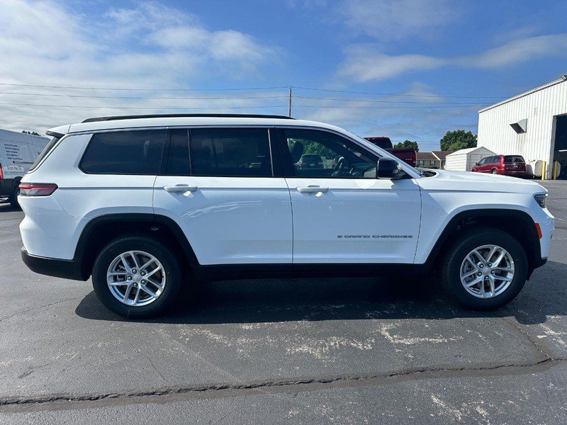 New 2026 Jeep Grand Cherokee L 4WD image 2