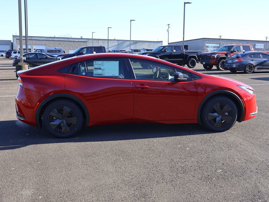 New 2026 Toyota Prius LE image 8