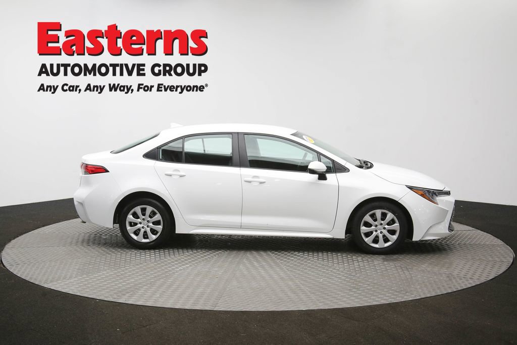 Used 2024 Toyota Corolla LE image 56