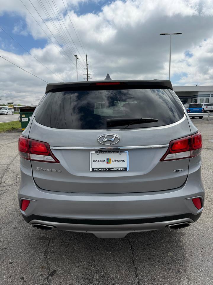 Used 2017 Hyundai Santa Fe SE AWD/4WD image 8