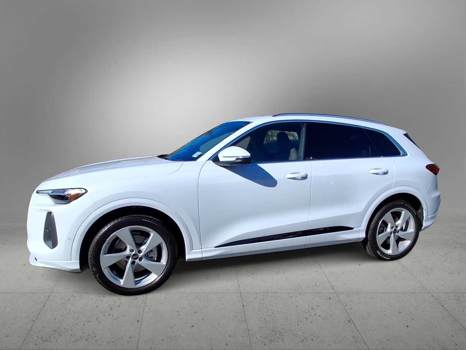 Used 2025 Audi Q5 Prestige AWD/4WD image 4