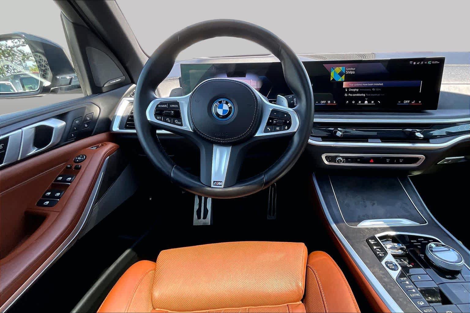 Used 2024 BMW X5 xDrive50e w/ Executive Package AWD/4WD image 5