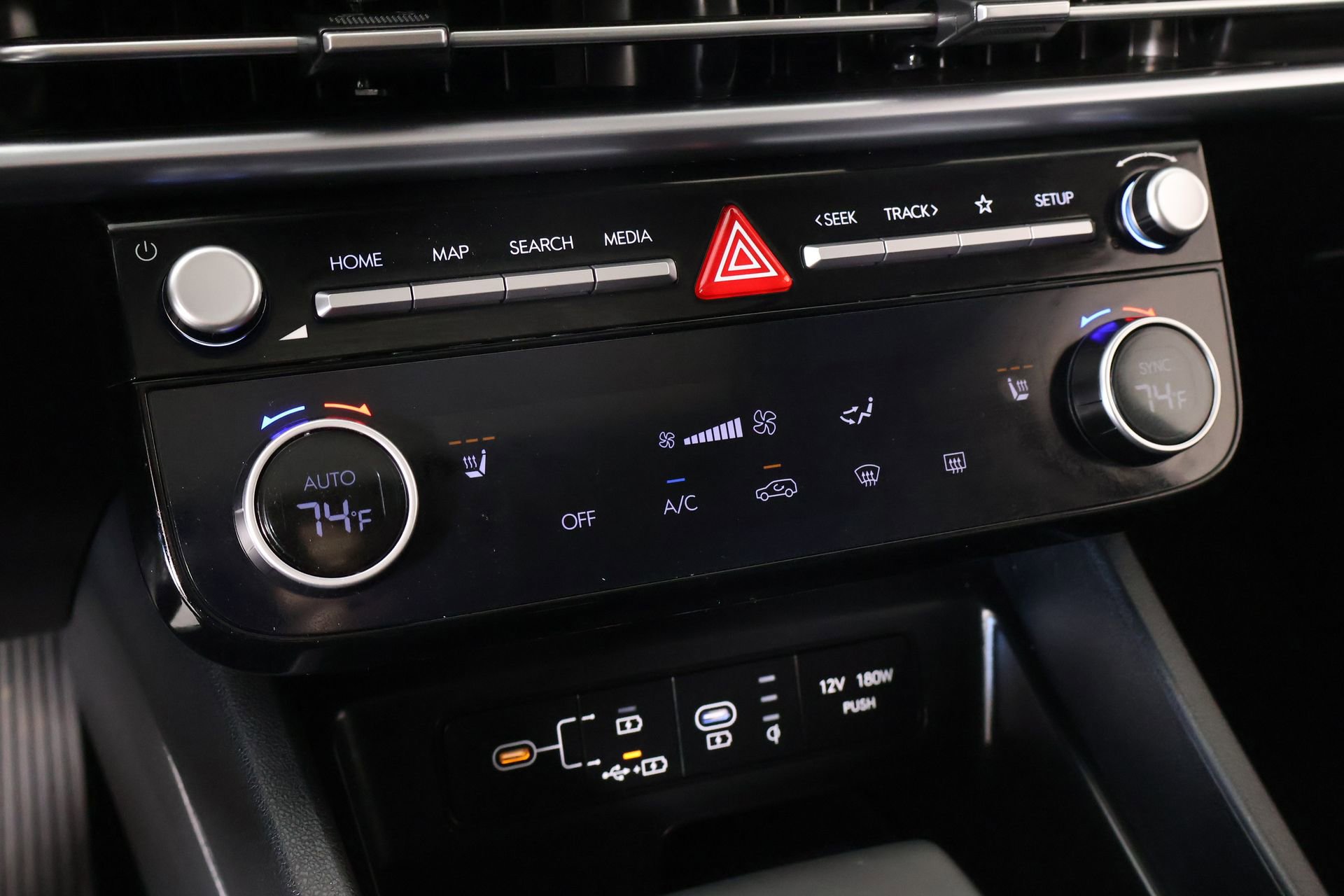 Certified 2025 Hyundai Tucson SEL image 8