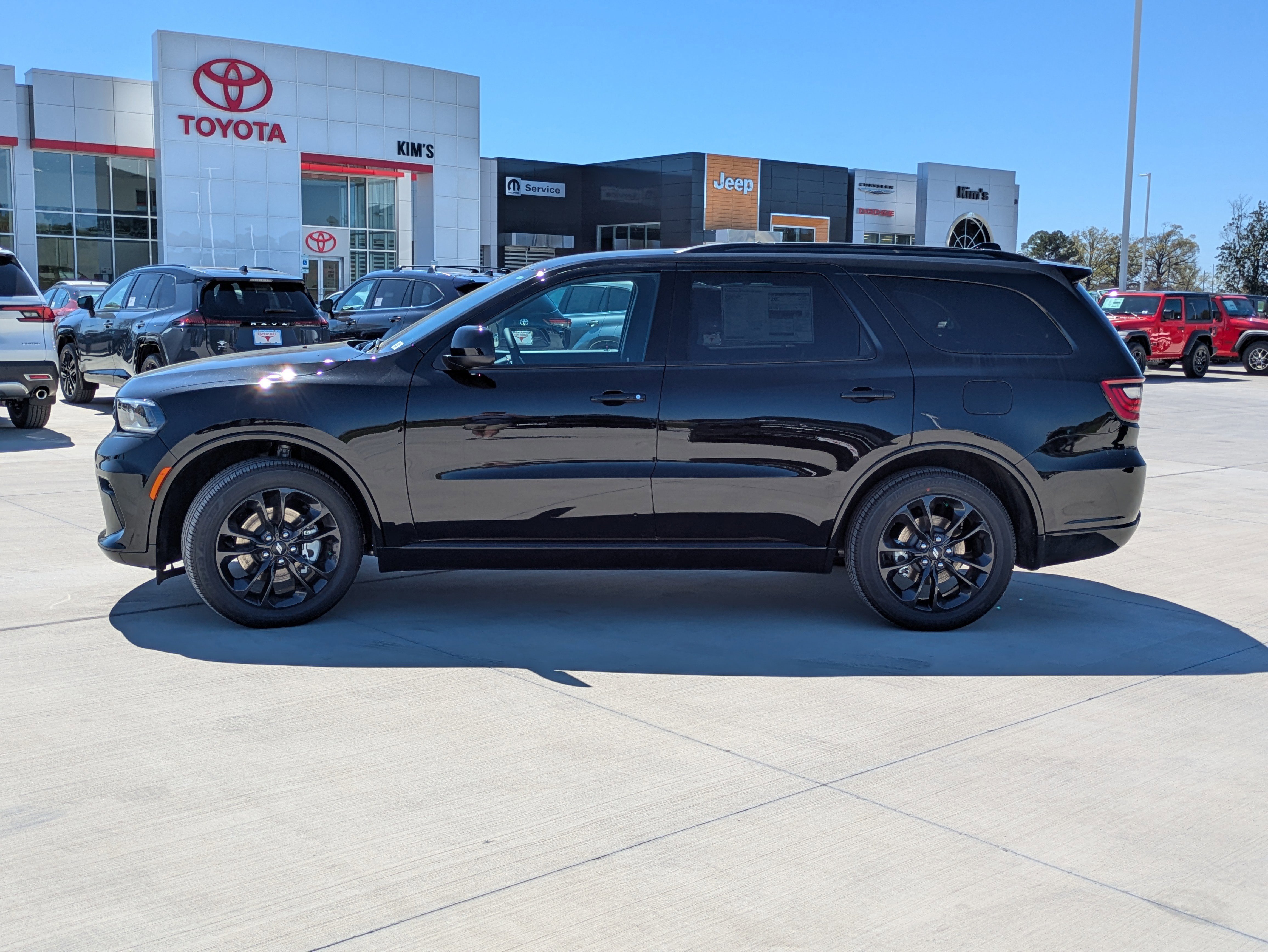 New 2026 Dodge Durango GT w/ Blacktop Package image 4