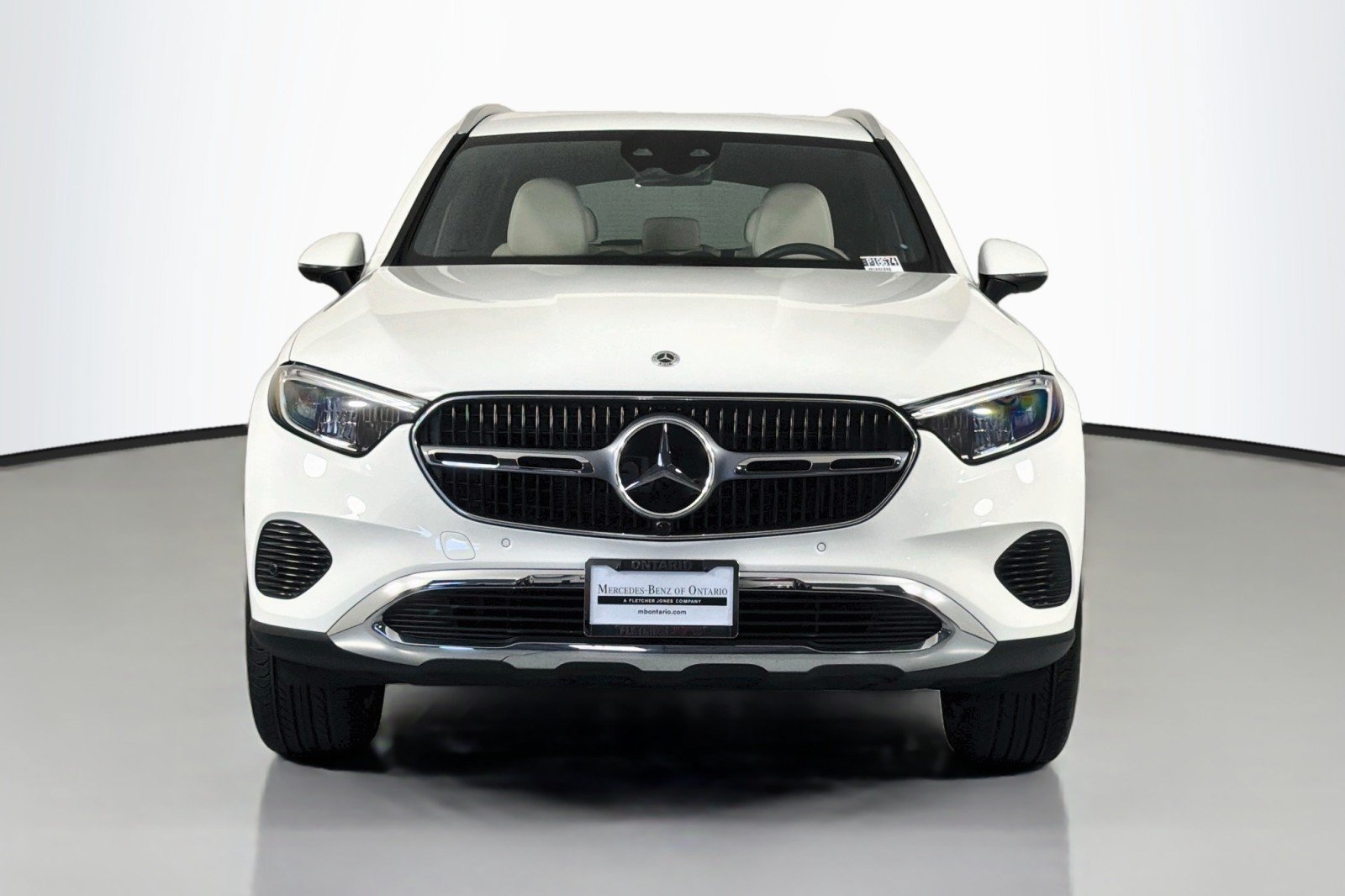 Certified 2025 Mercedes-Benz GLC 350e 4MATIC w/ Driver Assistance Package image 3