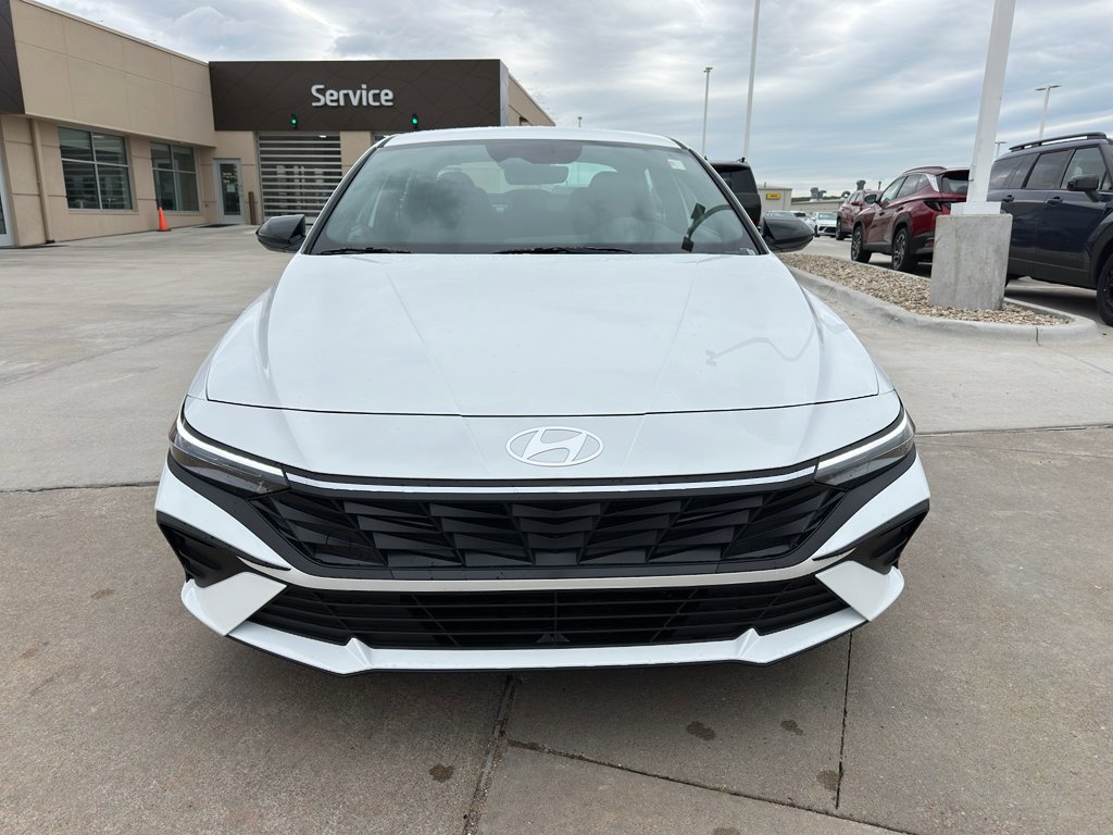 New 2026 Hyundai Elantra Sport FWD image 8