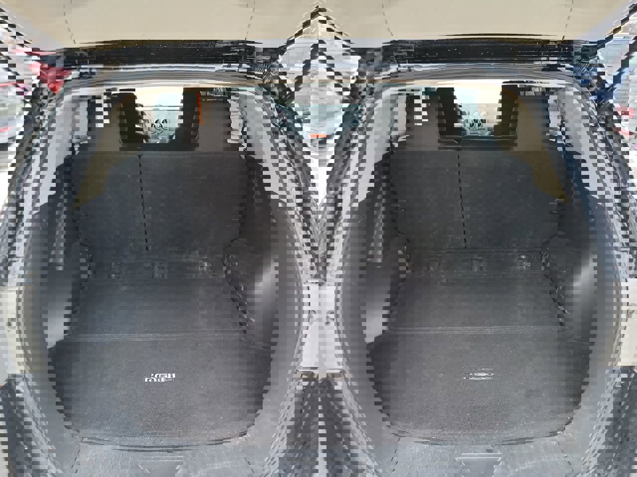 Used 2015 Nissan Rogue S image 21