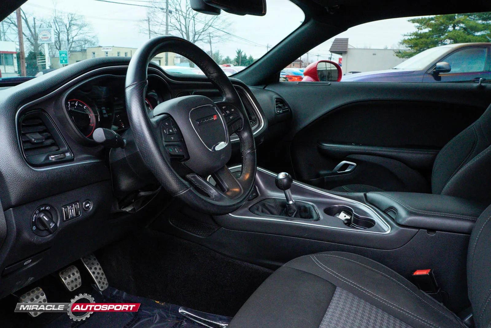 Used 2016 Dodge Challenger R/T w/ Blacktop Package image 21