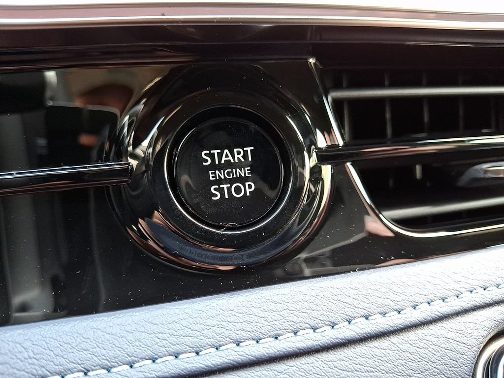 New 2027 INFINITI QX80 Sensory AWD/4WD image 16
