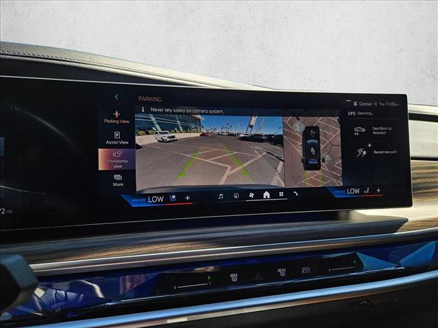 Certified 2023 BMW i7 xDrive60 AWD/4WD image 12