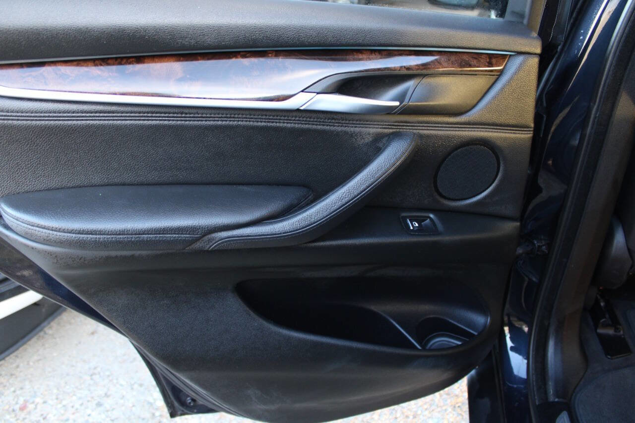 Used 2014 BMW X5 xDrive35d image 9