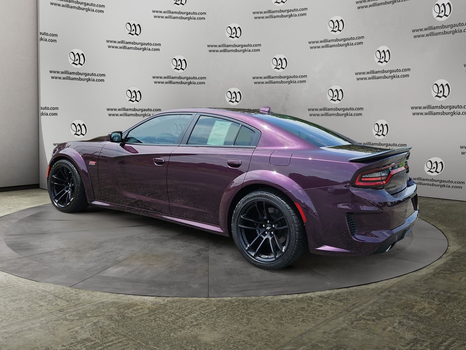 Used 2021 Dodge Charger Scat Pack RWD image 3