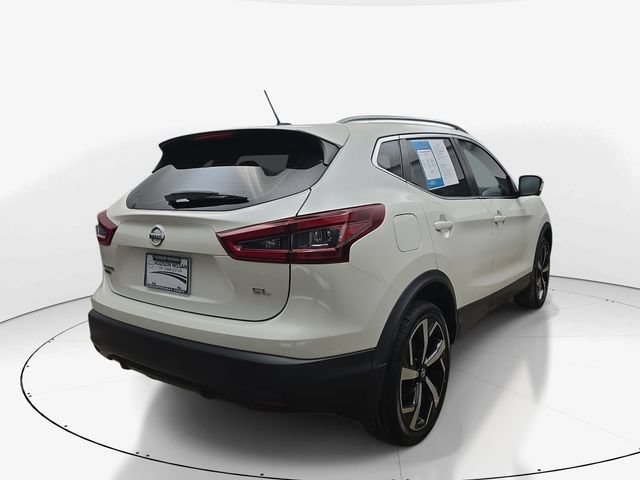 Used 2022 Nissan Rogue Sport SL w/ Premium Package FWD image 6