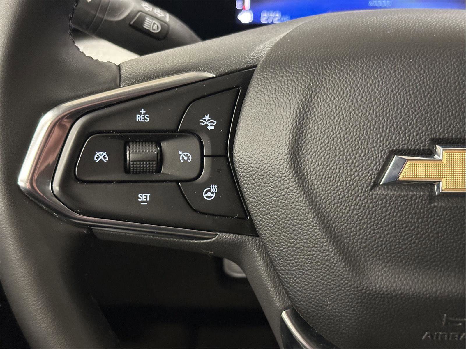 Certified 2024 Chevrolet Trax LT w/ Driver Confidence Package image 14