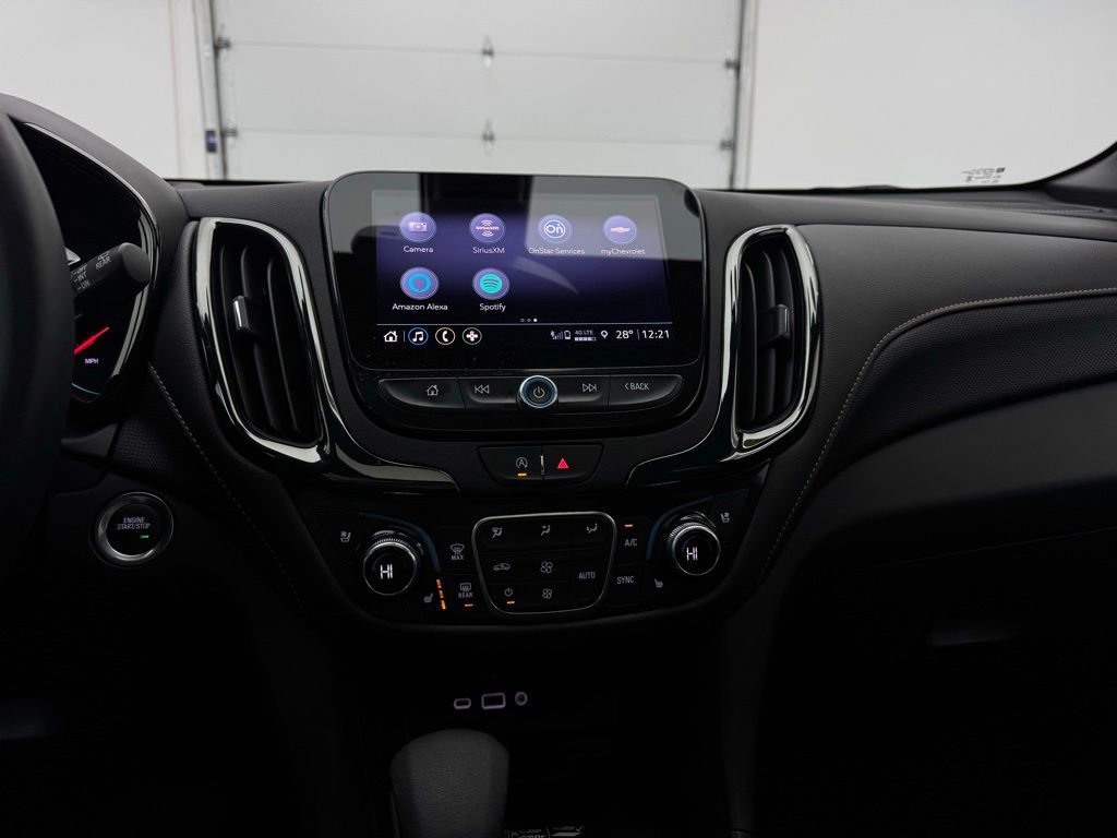 Used 2024 Chevrolet Equinox Premier image 23
