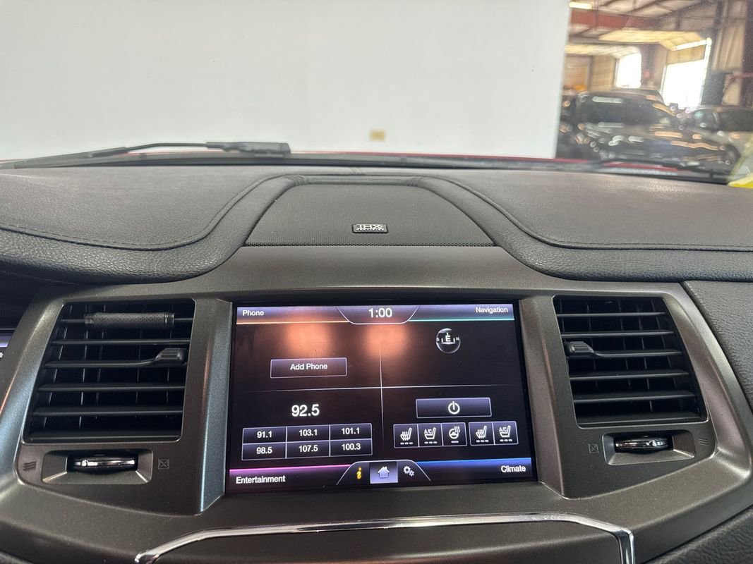 Used 2013 Lincoln MKS AWD image 15