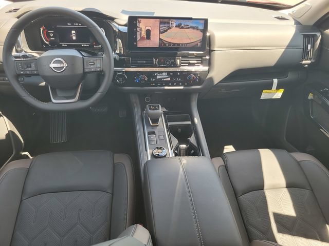 New 2026 Nissan Pathfinder Platinum w/ Cargo Package AWD/4WD image 10