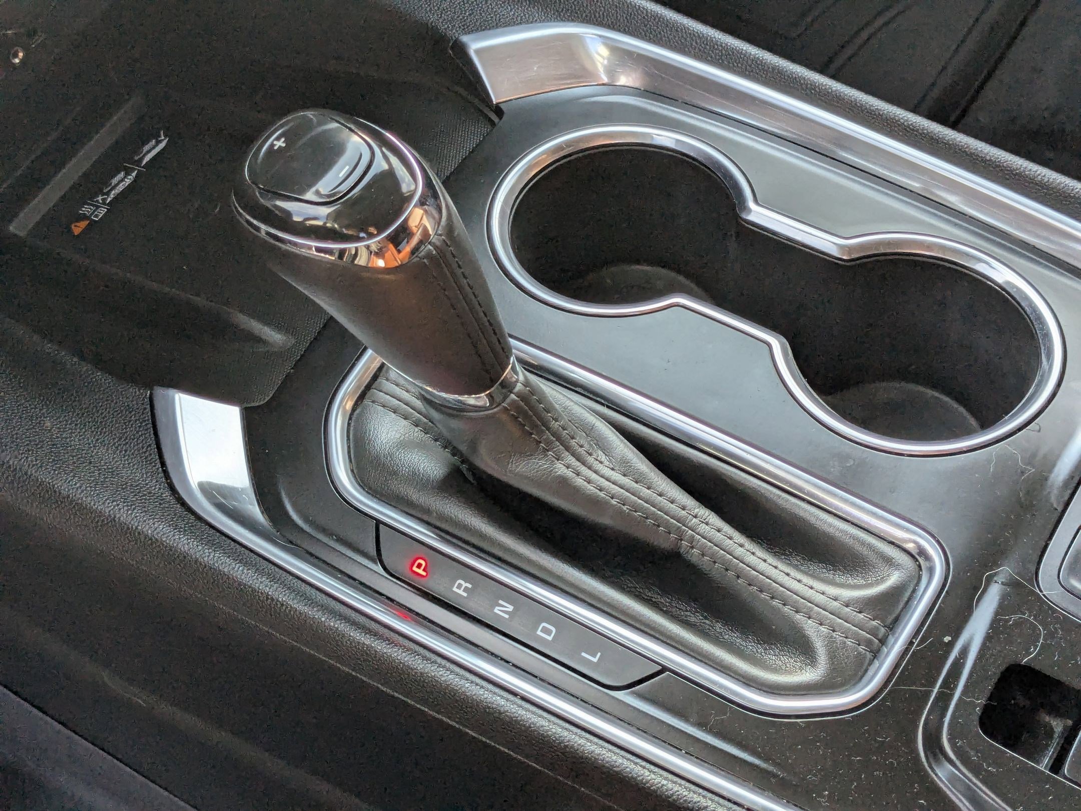 Used 2018 Chevrolet Traverse High Country image 24