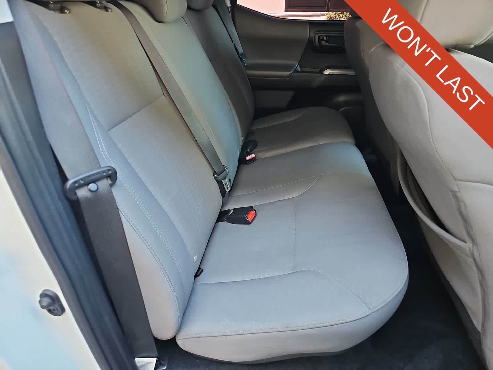 Used 2019 Toyota Tacoma SR5 RWD image 17