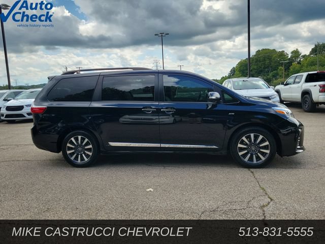 Used 2019 Toyota Sienna Limited Premium AWD/4WD image 6