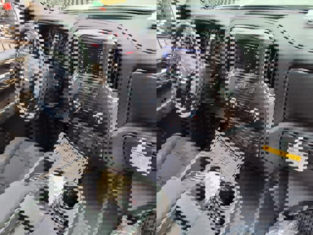 New 2025 GMC Sierra 3500 Pro w/ Convenience Package image 5