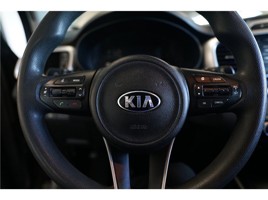Used 2017 Kia Sorento LX FWD image 18