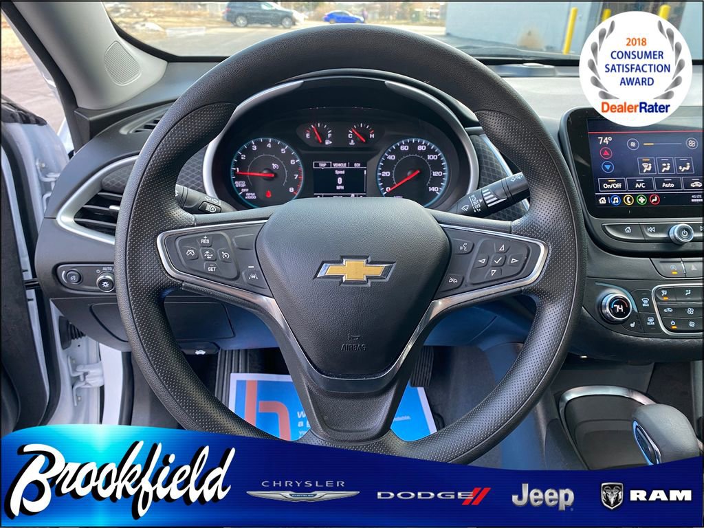 Used 2025 Chevrolet Malibu LT image 25