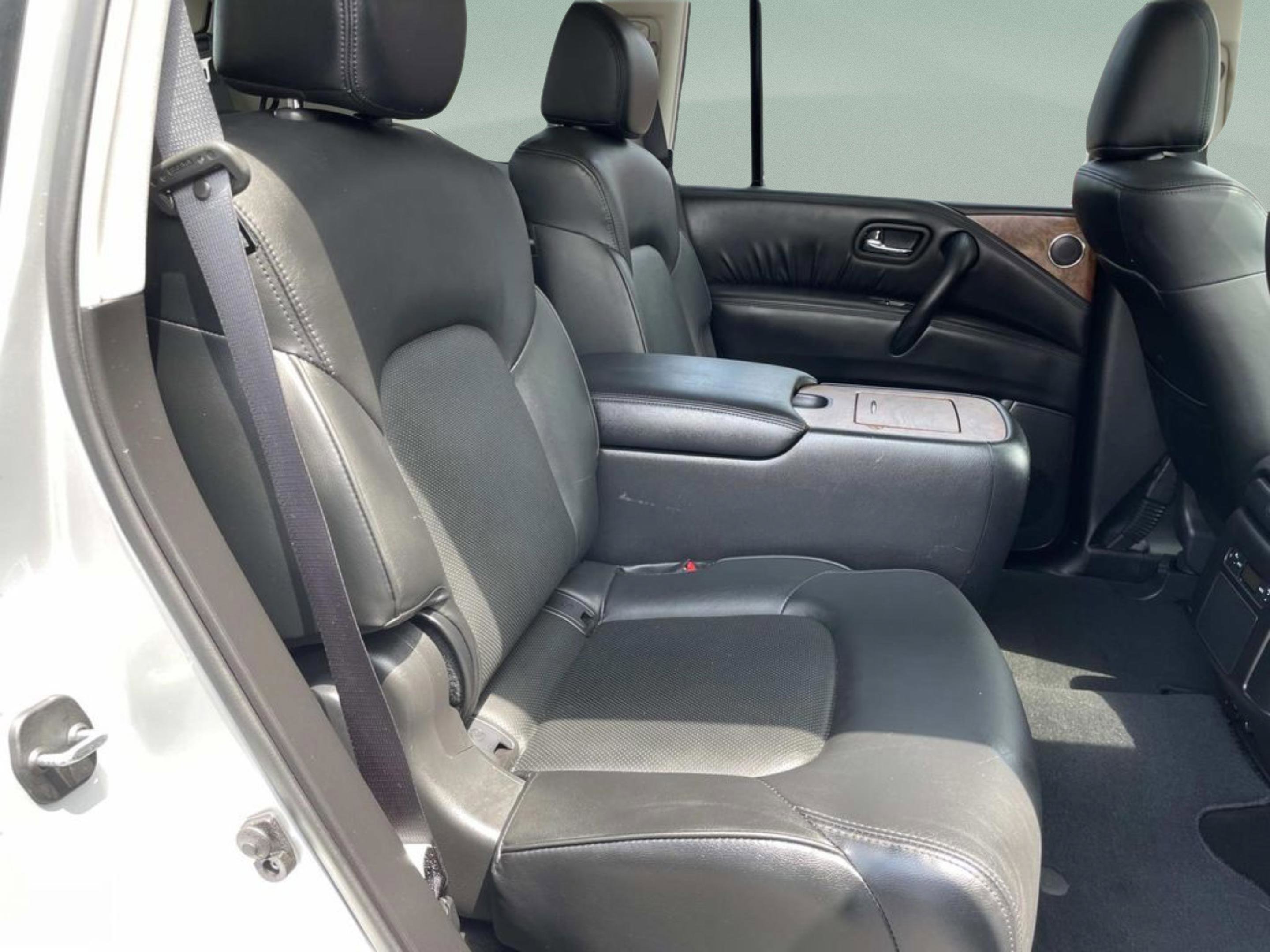 Used 2024 Nissan Armada SL w/ Captain's Chairs Package RWD image 17