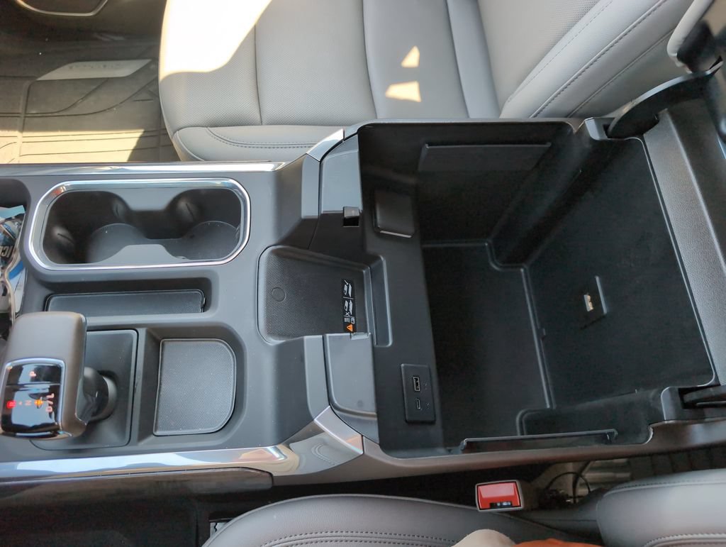 Used 2025 Chevrolet Silverado 1500 LTZ w/ LTZ Convenience Package II AWD/4WD image 24