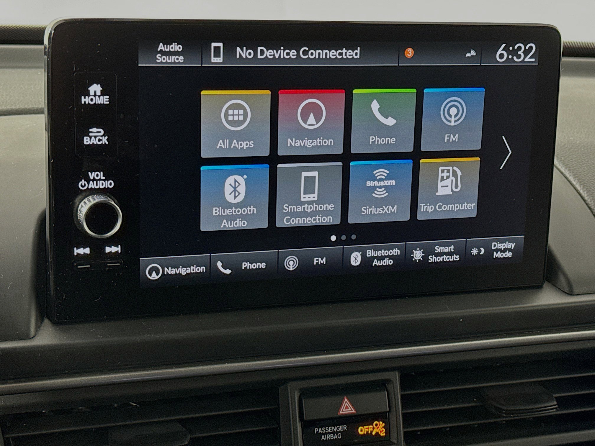 Certified 2025 Honda Pilot Black Edition image 15