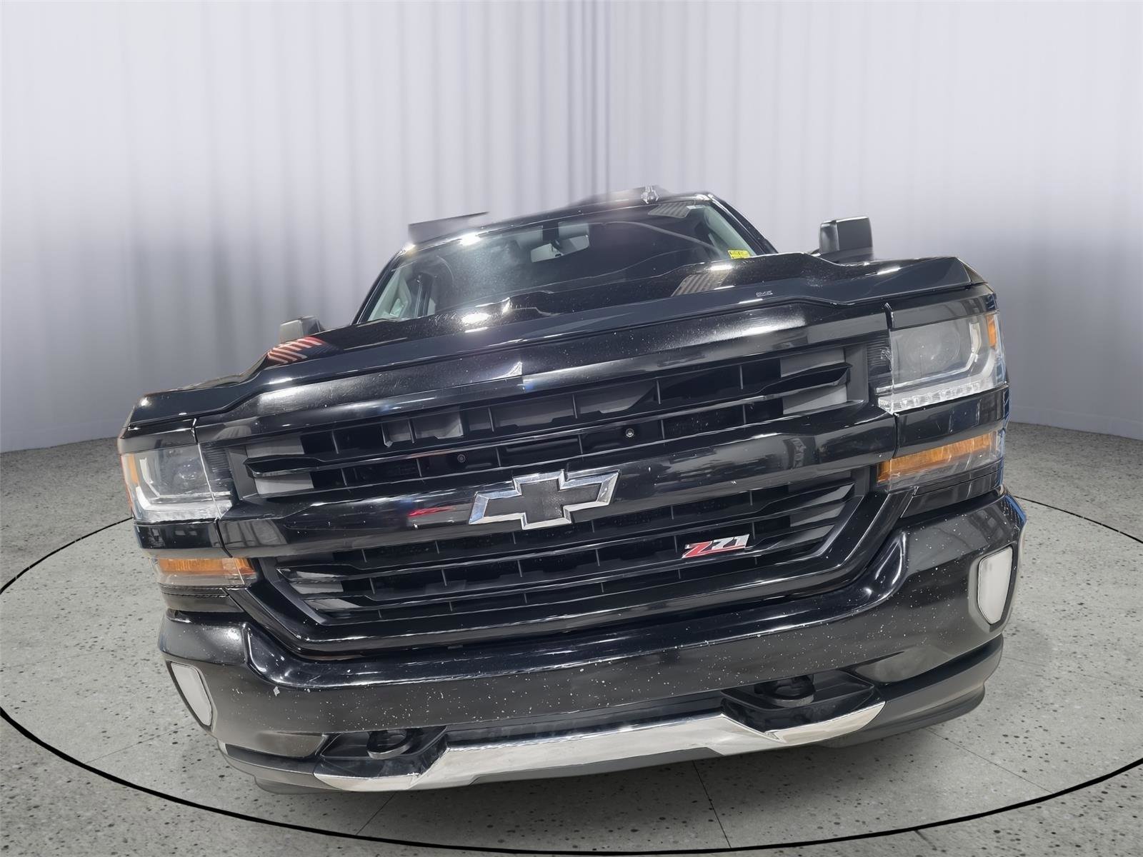 Used 2016 Chevrolet Silverado 1500 LT image 2