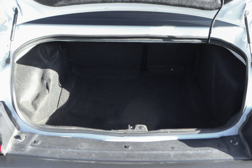 Used 2022 Dodge Challenger GT RWD image 8