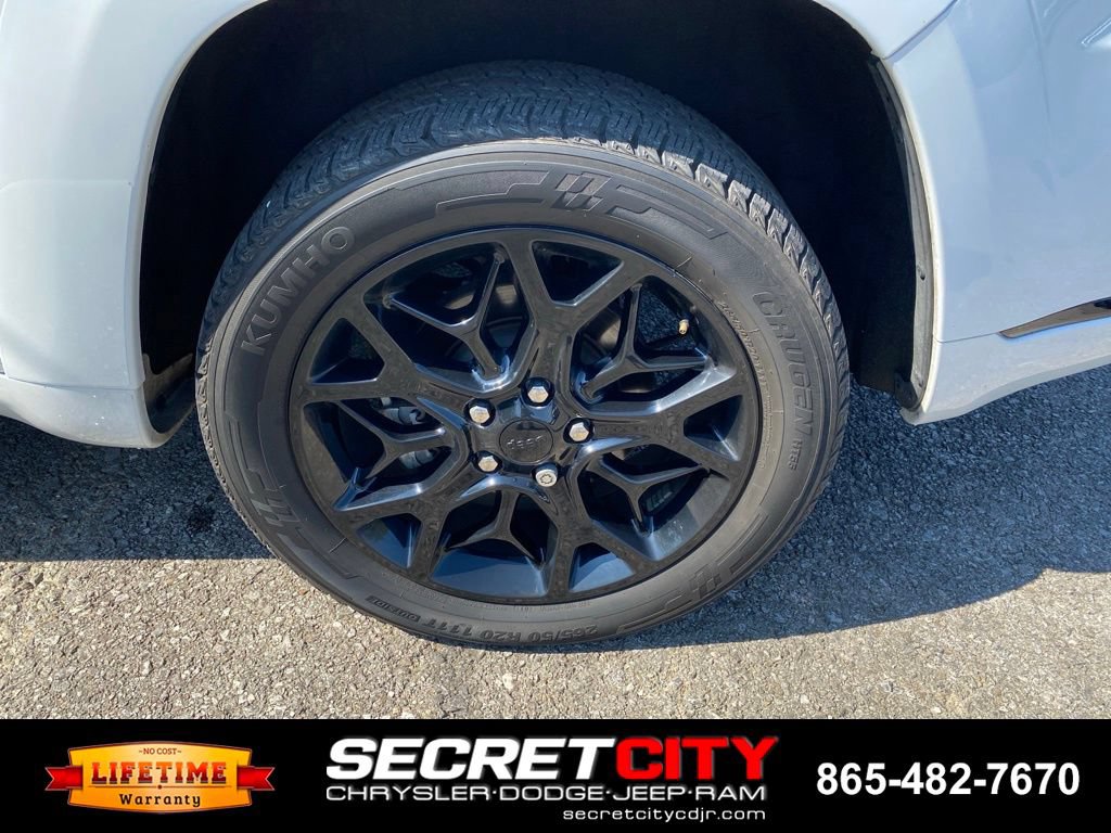 Used 2021 Jeep Grand Cherokee Limited X AWD/4WD image 9