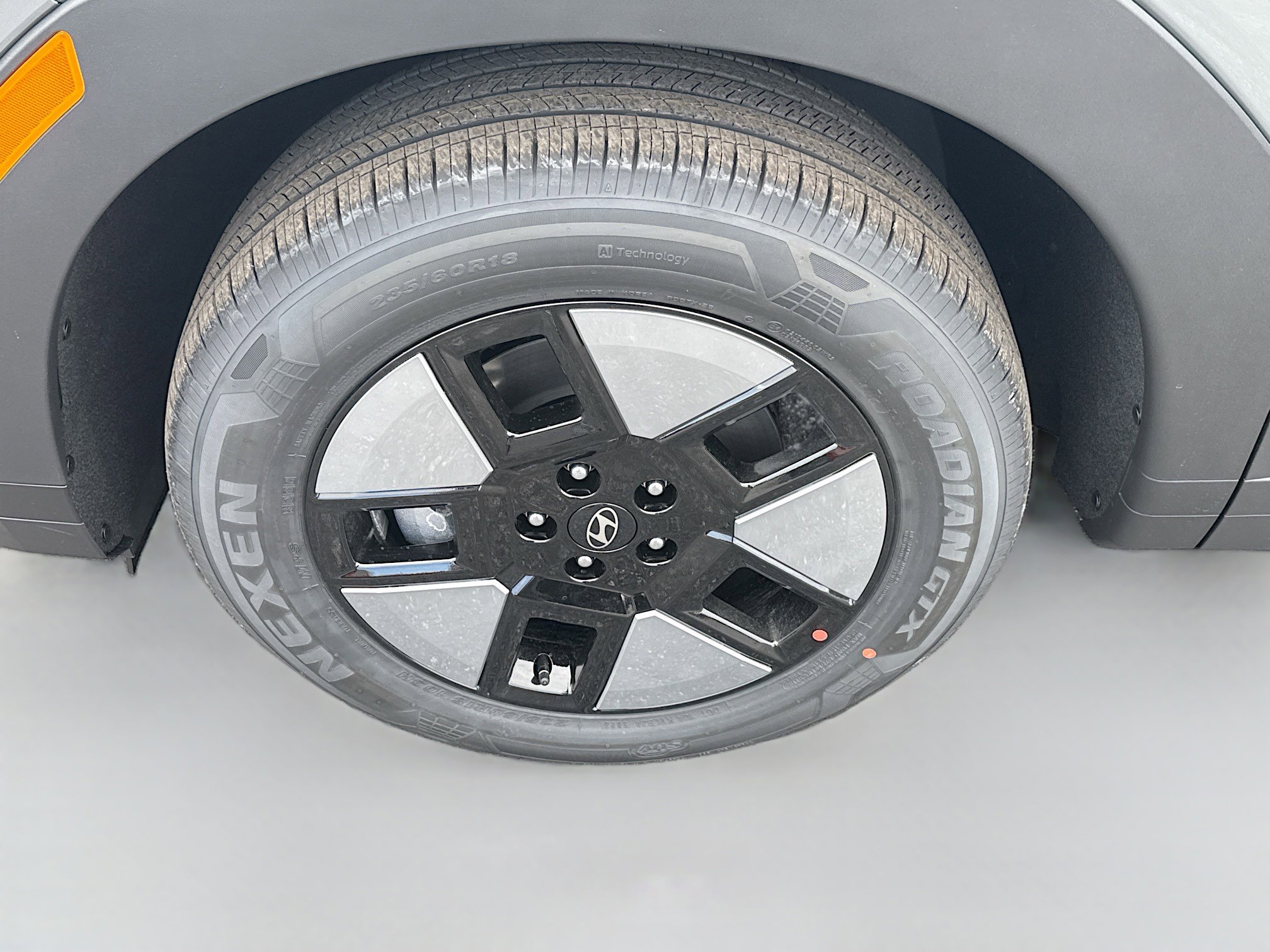 New 2026 Hyundai Santa Fe SE image 24