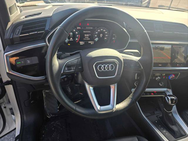 Used 2025 Audi Q3 2.0T Premium Plus w/ Premium Plus Package AWD/4WD image 25