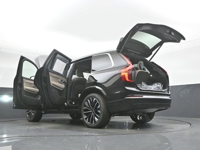 New 2026 Volvo XC90 T8 Plus w/ Protection Package Premier image 57